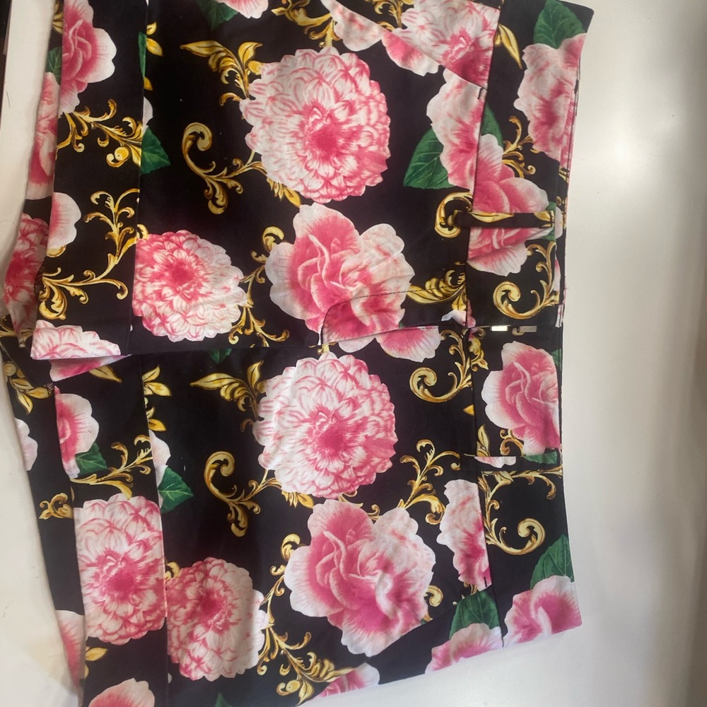 Floral patterned shorts